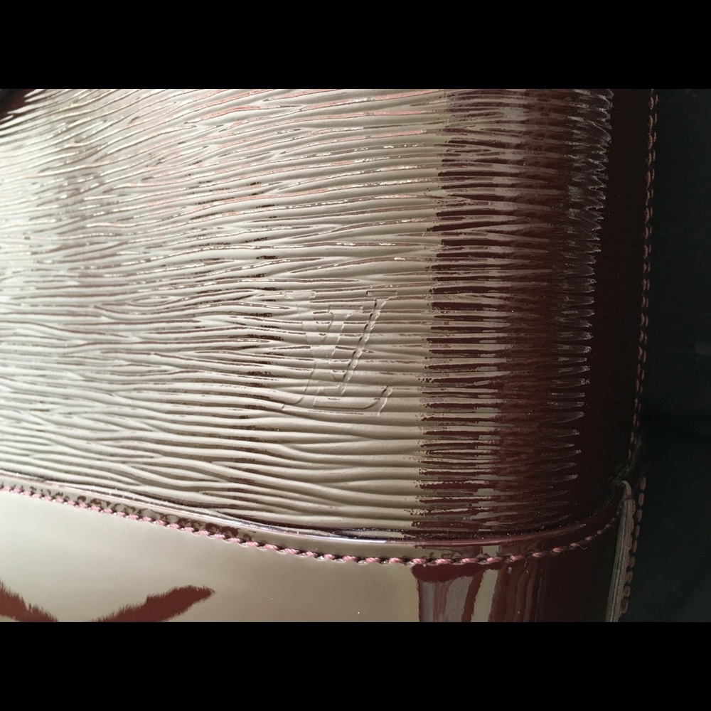 Vuitton Mirabeau Bordeaux Epi  Electric Satchel - Picture 6 of 8